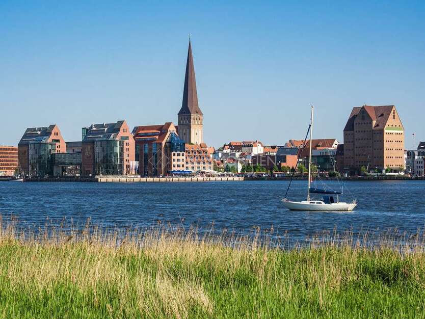 Einzelhandel in Rostock 2.066 € 252 m²