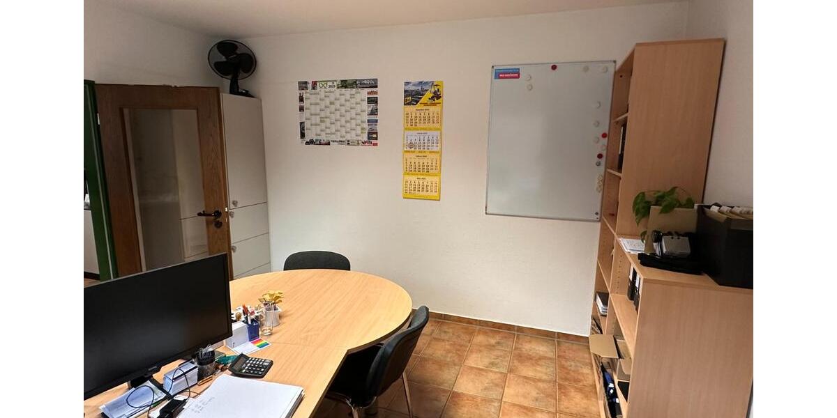 Moderne Büroräume mit eigenem Eingang und optionalen Lagerflächen in ruhiger Lage - Tülau zimmer