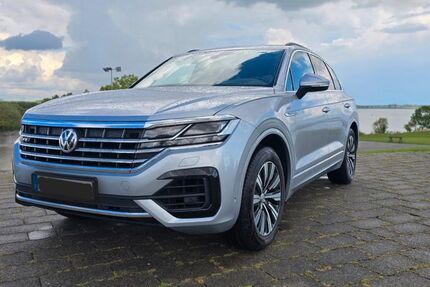 VW Touareg 147.200 km 37.200 &euro; Guderhandviertel 21720