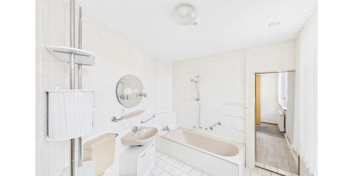 Mehrfamilienhaus, Wohnhaus Ilmenau - 6 Zimmer, 138 m&sup2;, 169.000&euro; | Angebot:26981129