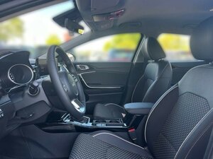 Kia XCeed 1.6T DCT SPIRIT|NAVI|PDC|Exclusive-Paket 4.000 km 26.990 &euro; Höhenkirchen-Siegertsbrun 85635