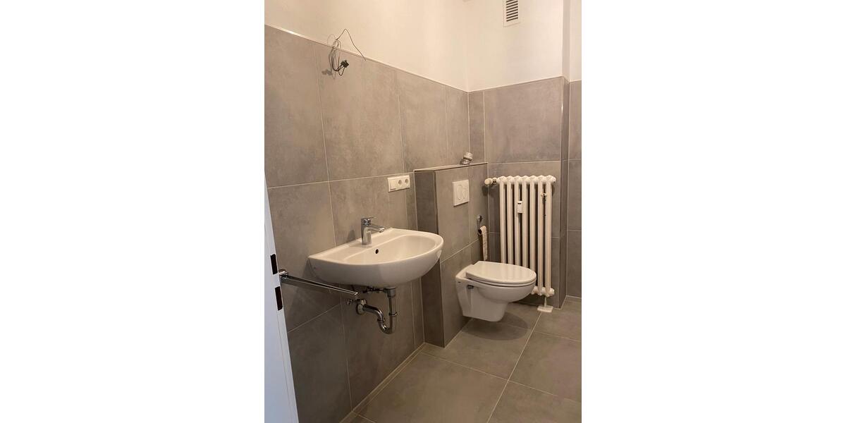 Etagenwohnung Gerbrunn - 2 Zimmer, 64 m&sup2;, 730&euro; | Angebot:26429022