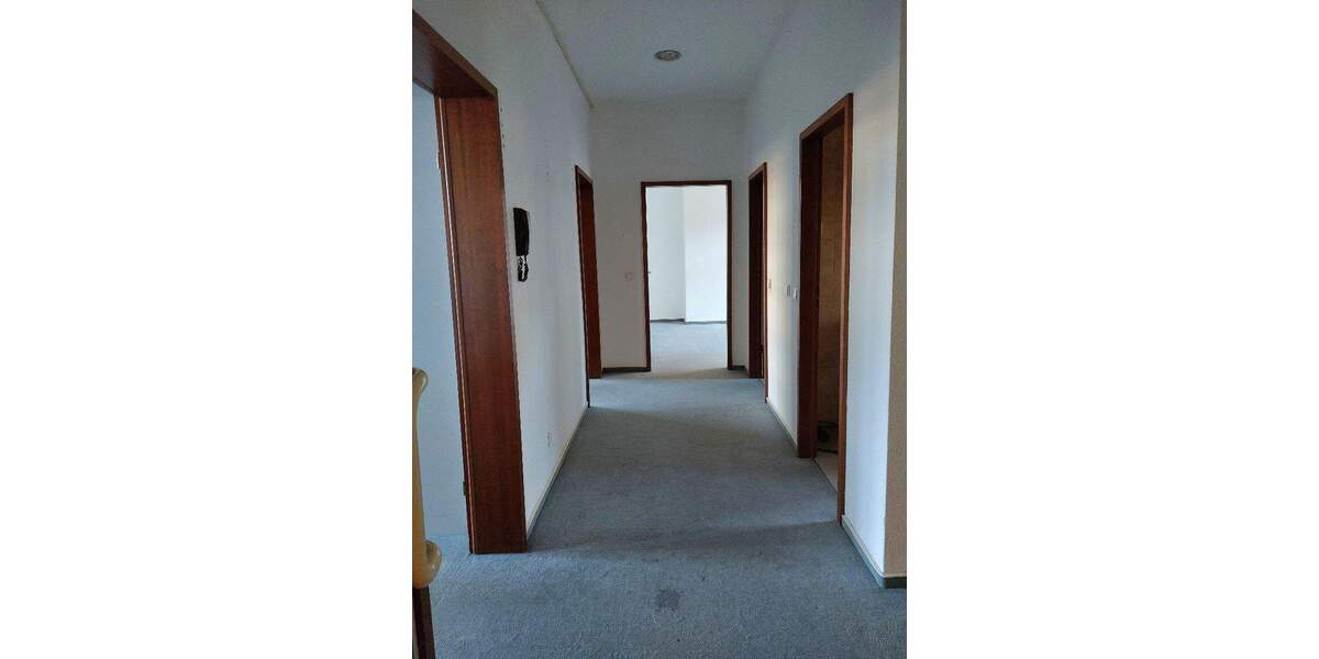 Gewerbeobjekt Saarbrücken St Johann - 5 Zimmer, 120 m&sup2;, 990&euro; | Angebot:26451046