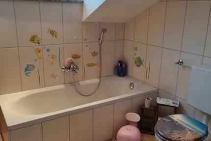 Wohnung Hengersberg - 4 Zimmer, 125 m&sup2;, 1.050&euro; | Angebot:25417754