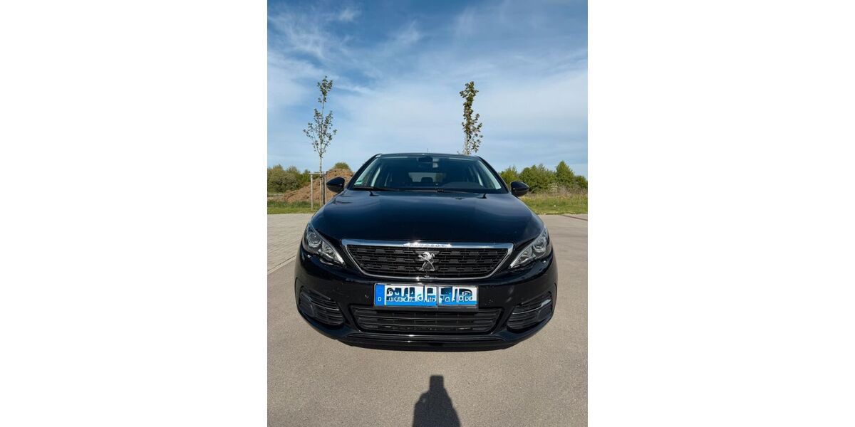 Peugeot 308 181.000 km 8.000 &euro; Leipheim 89340