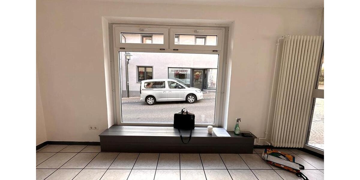Gewerbeobjekt Bad Dürkheim - 900&euro; | Angebot:26040506