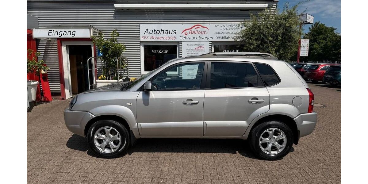 Hyundai TUCSON 192.000 km 2.950 &euro; Winsen (Luhe). 21423