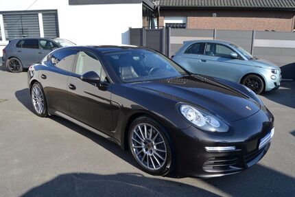 Porsche Panamera 209.900 km 25.200 &euro; Bünde 32257