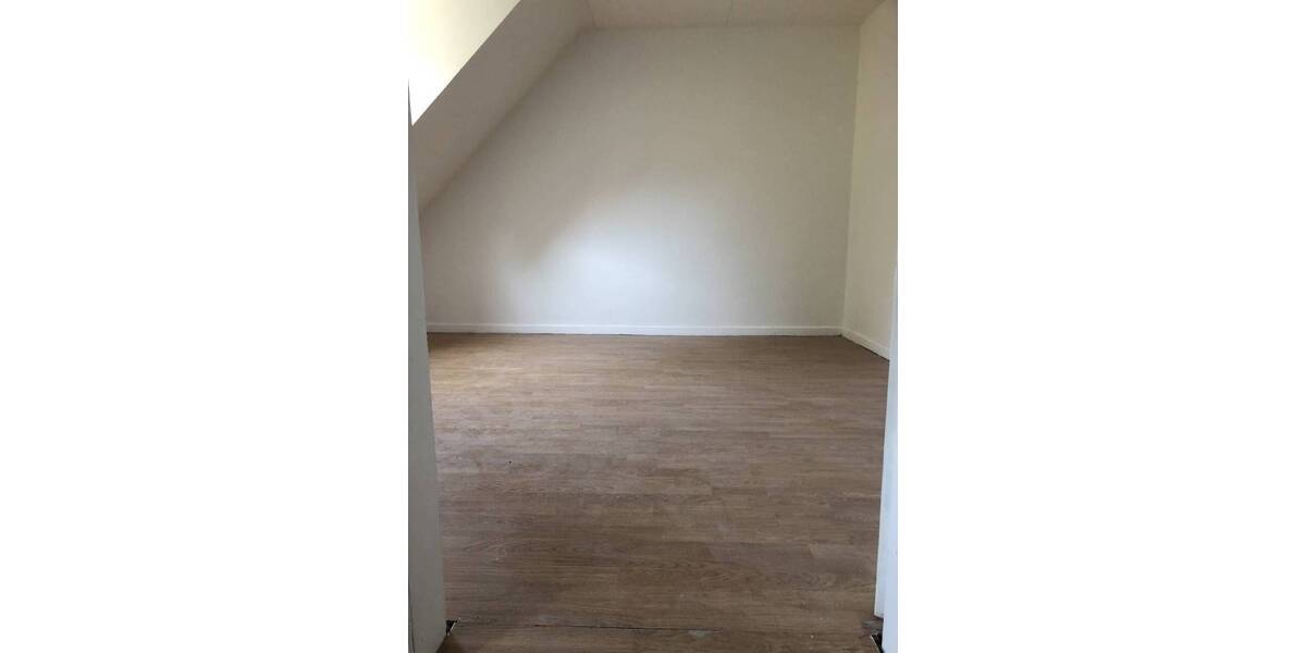 Etagenwohnung Duisburg Marxloh - 3 Zimmer, 55 m&sup2;, 385&euro; | Angebot:26796758