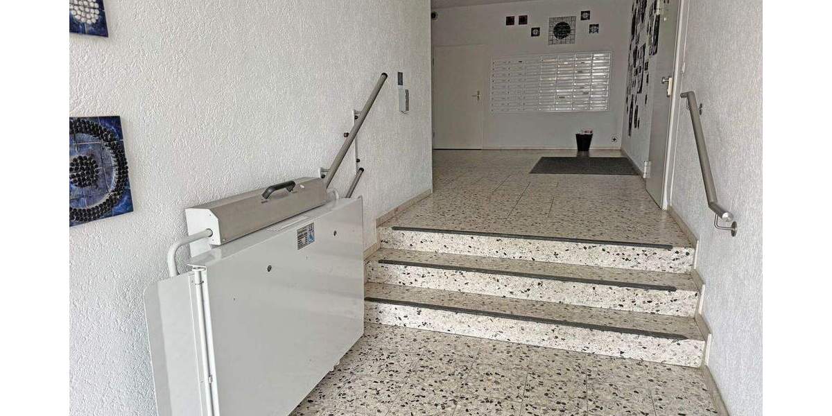 Etagenwohnung Brühl - 3 Zimmer, 100 m&sup2;, 328.000&euro; | Angebot:25748345