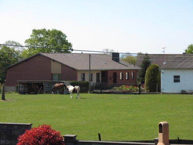 Dachgeschoßwohnung Nörvenich - 3 Zimmer, 140 m&sup2;, 286.000&euro; | Angebot:26035214