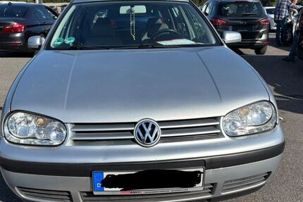 VW Golf