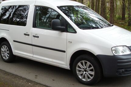 VW Caddy 275.500 km 3.600 &euro; Lüdersburg 21379