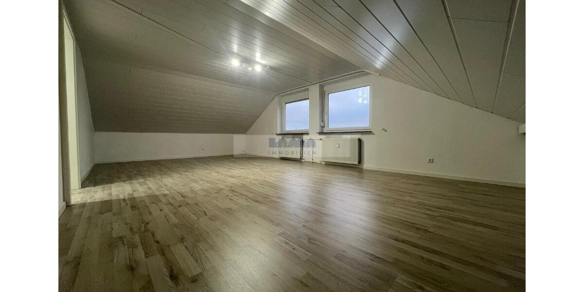 Dachgeschoßwohnung Wolfsburg Alt-Wolfsburg - 3 Zimmer, 69 m&sup2;, 730&euro; | Angebot:25427071