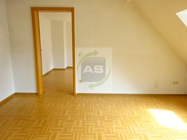 Dachgeschoßwohnung Wilkau-Haßlau Haßlau - 3 Zimmer, 50 m&sup2;, 349&euro; | Angebot:26134443