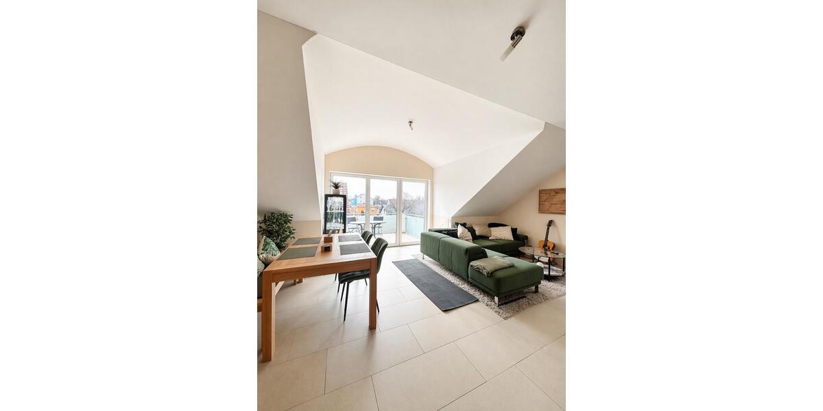 Dachgeschoßwohnung Ingolstadt Nordost - 2.5 Zimmer, 65 m&sup2;, 293.000&euro; | Angebot:27018945
