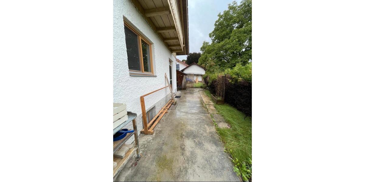 Etagenwohnung Grafing bei München - 4 Zimmer, 93 m&sup2;, 1.350&euro; | Angebot:24845559