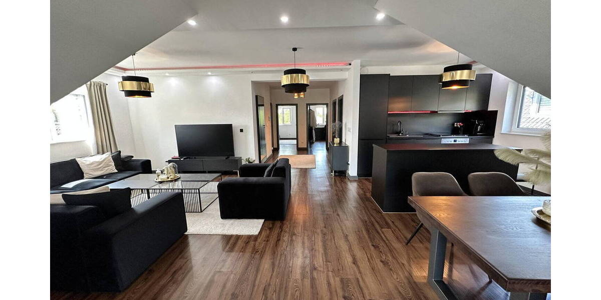 Mehrfamilienhaus, Wohnhaus Geesthacht - 9 Zimmer, 305 m&sup2;, 1.149.000&euro; | Angebot:26016194