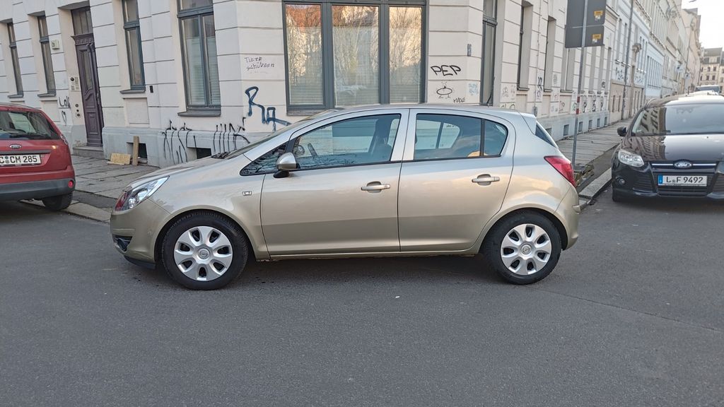 Opel Corsa 196.429 km 1.300 &euro; Leipzig 04315