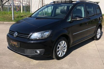 VW Touran 221.000 km 9.980 &euro; Ötigheim 76470