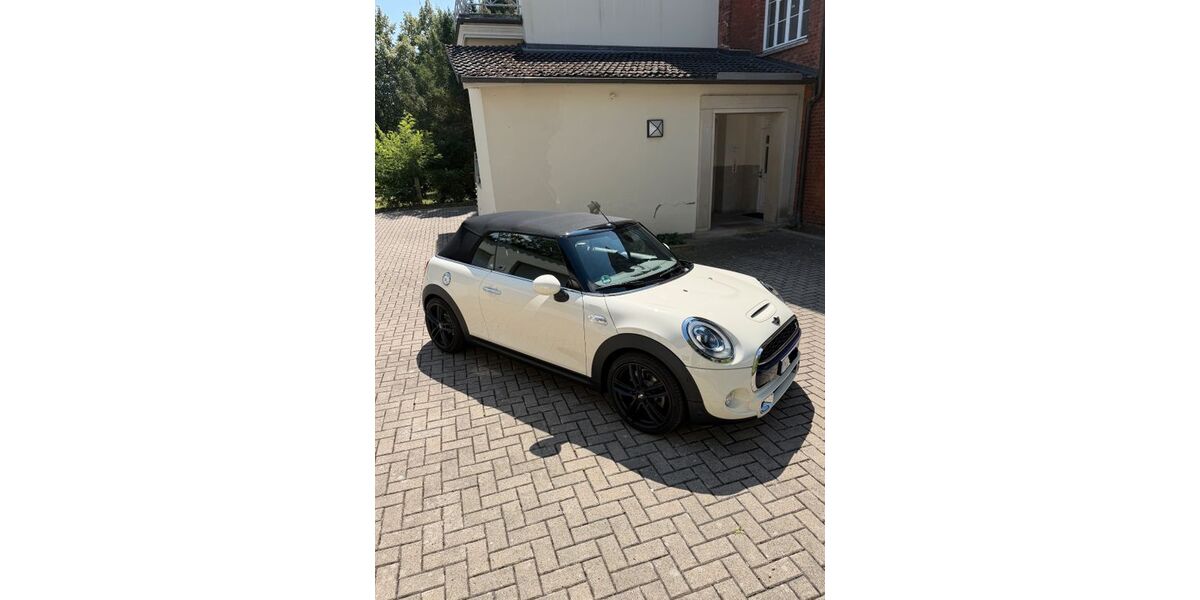 Mini Cooper S Cabrio 84.500 km 19.900 &euro; Minden 32427