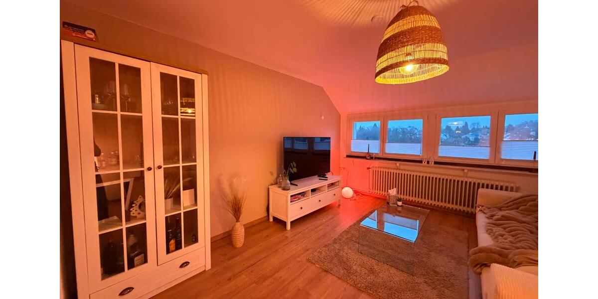 Dachgeschoßwohnung Remscheid Gemarkung Bergisch Born - 3 Zimmer, 66 m&sup2;, 500&euro; | Angebot:25045419