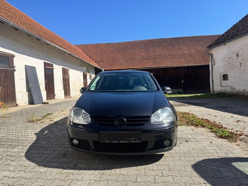 VW Golf 217.994 km 2.800 € Mallersdorf-Pfaffenberg 84066