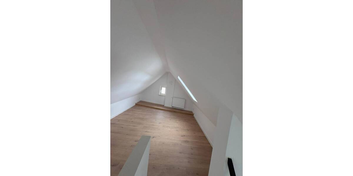 Etagenwohnung Bellheim - 2 Zimmer, 93 m&sup2;, 220.000&euro; | Angebot:26500042