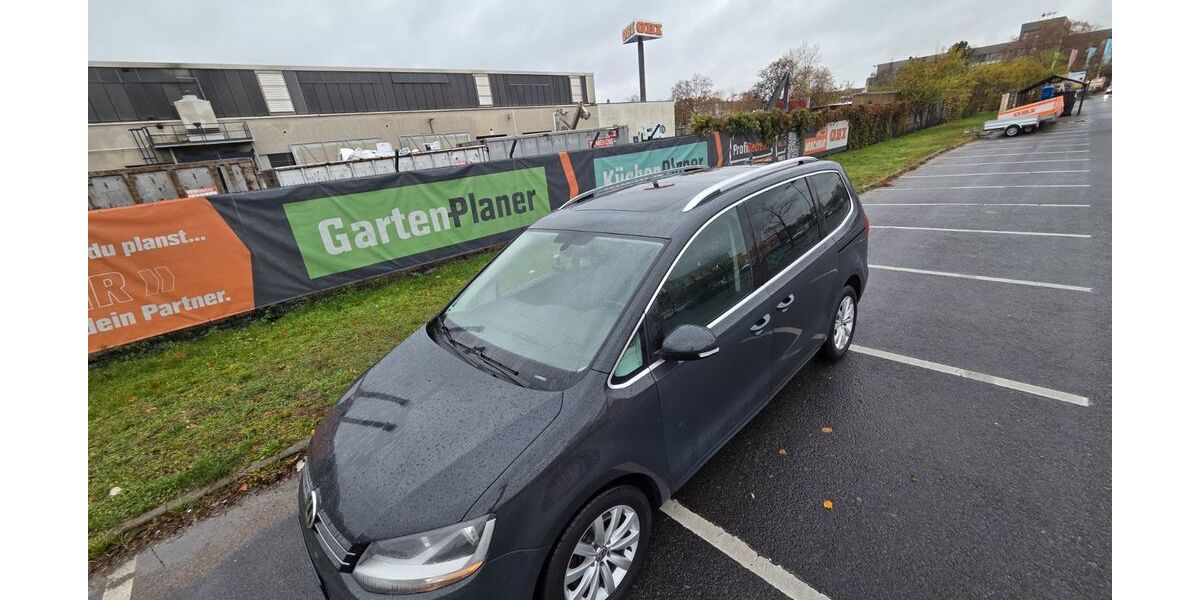 VW Sharan 239.800 km 12.900 &euro; Berlin 10825