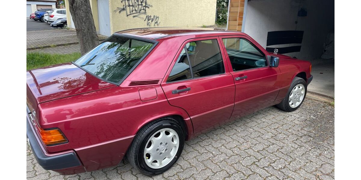 Mercedes-Benz 190 101.935 km 8.999 &euro; Karlstadt 97753