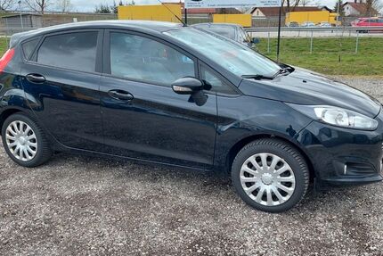 Ford Fiesta 267.000 km 2.990 &euro; Pocking 94060