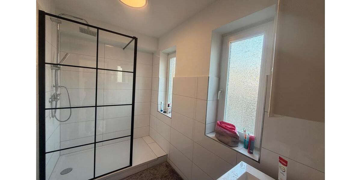 Erdgeschoßwohnung Lübeck Sankt Lorenz Nord - 5 Zimmer, 110 m&sup2;, 2.500&euro; | Angebot:25437021