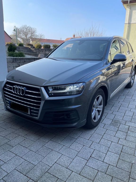 Q7