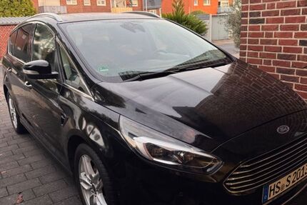 Ford S-Max 137.000 km 12.199 &euro; Erkelenz 41812
