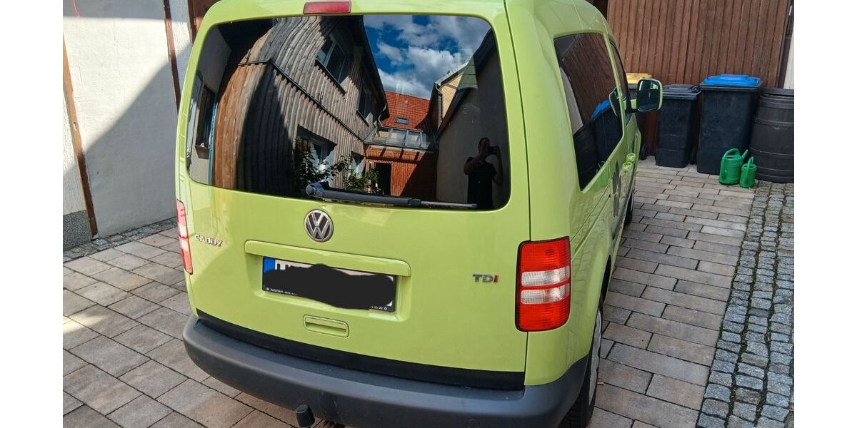 VW Caddy 133.263 km 12.000 &euro; Dingelstädt 37351