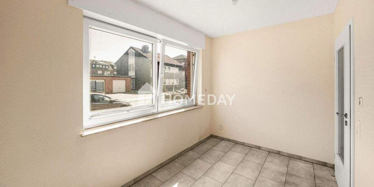 Mehrfamilienhaus, Wohnhaus Eschweiler Neu-Lohn - 7 Zimmer, 185 m&sup2;, 498.000&euro; | Angebot:25604246