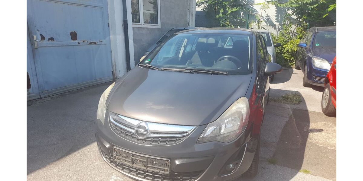 Opel Corsa 206.000 km 1.490 &euro; Duisburg 47057
