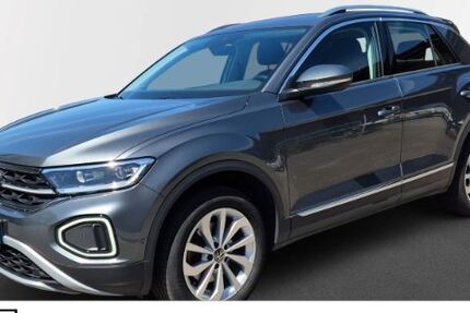 VW T-Roc 58.672 km 27.899 € Mölln 23879