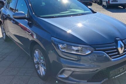 Renault Megane 124.900 km 10.500 &euro; Greven 48268