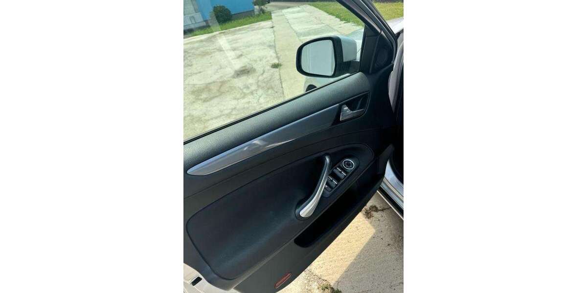 Ford Mondeo 271.000 km 4.000 &euro; München 80333