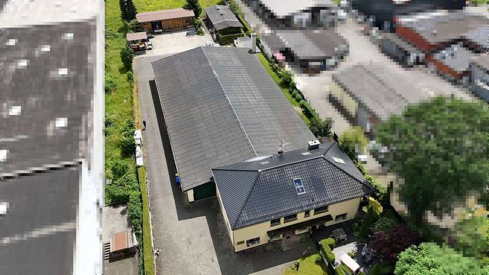 Halle in Schlangen 3.200 € 880 m²