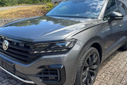 VW Touareg 140.000 km 46.900 € Salz / Bad Neustadt 97616