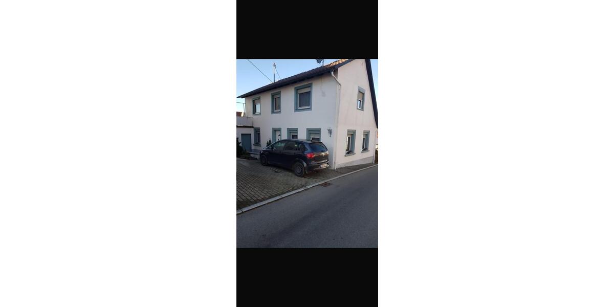 Einfamilienhaus Albstadt - 3 Zimmer, 100 m&sup2;, 750&euro; | Angebot:26019659