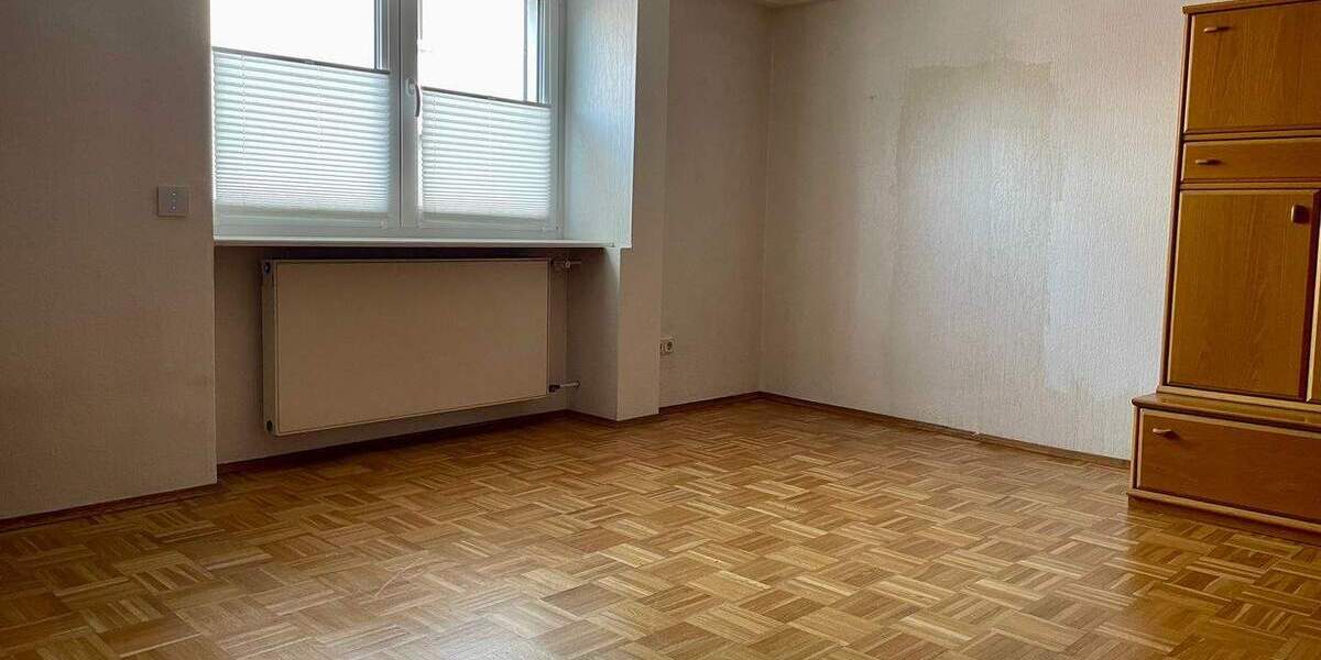 *NEU* STUDENTEN AUFGEPASST! 6 x WG ZIMMER IN TOP-GEPFLEGTEM HAUS ZU VERMIETEN! zimmer