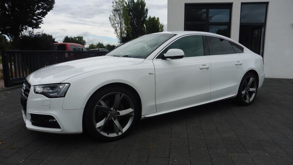 Audi A5 240.860 km 12.890 € Bad-Friedrichshall 74177