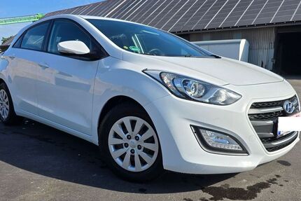 Hyundai i30 109.654 km 6.970 € Grieben 39517