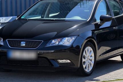 Seat Leon 184.000 km 6.599 &euro; Hamburg 22113