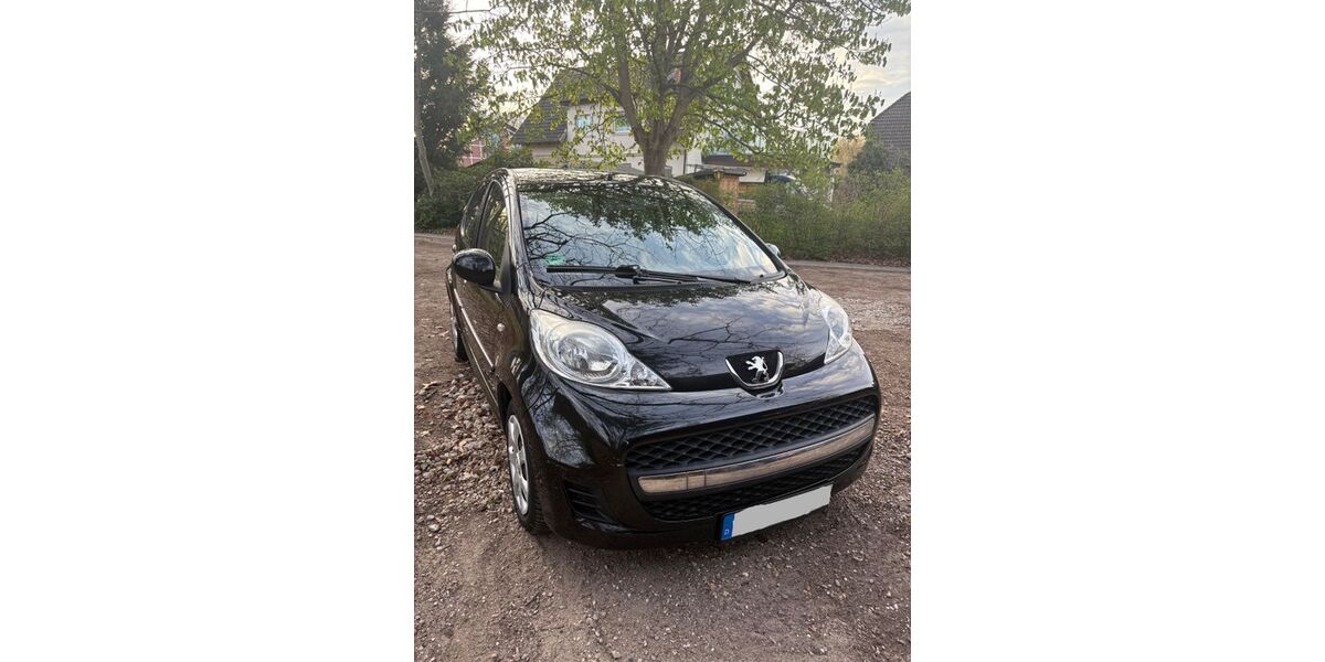 Peugeot 107 111.050 km 2.500 &euro; Hamburg 21147