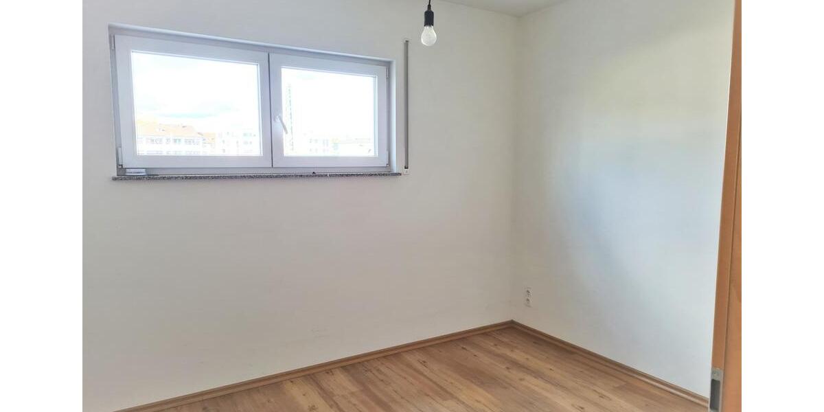 Einfamilienhaus Neu-Ulm Ludwigsfeld - 2 Zimmer, 66 m&sup2;, 890&euro; | Angebot:26316254