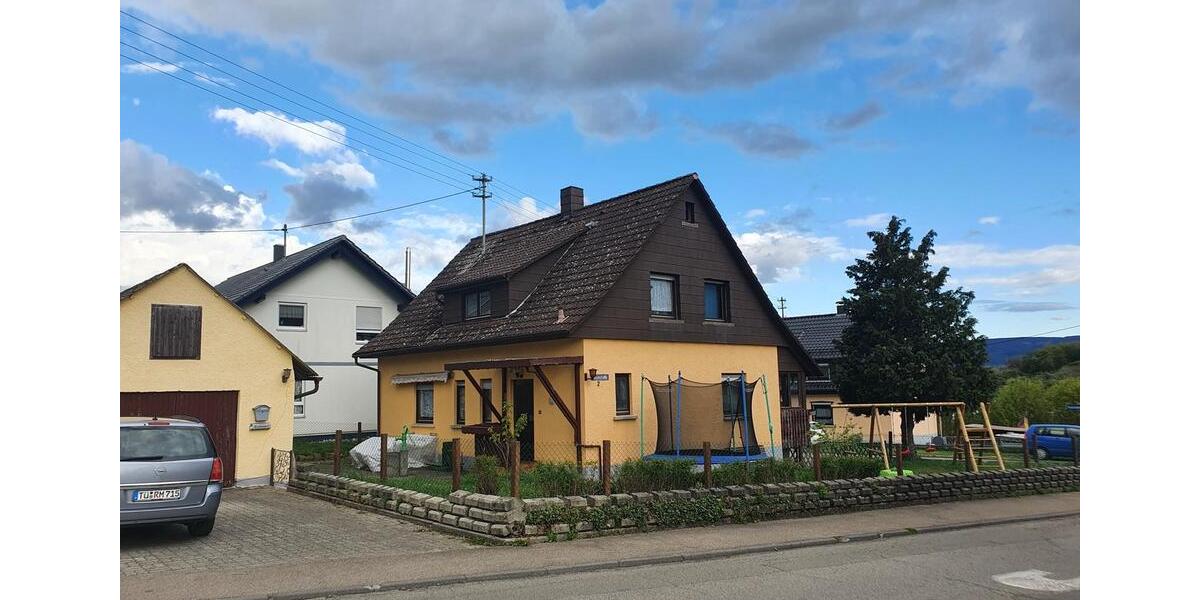 Einfamilienhaus Hechingen - 5 Zimmer, 143 m&sup2;, 350.000&euro; | Angebot:26788197